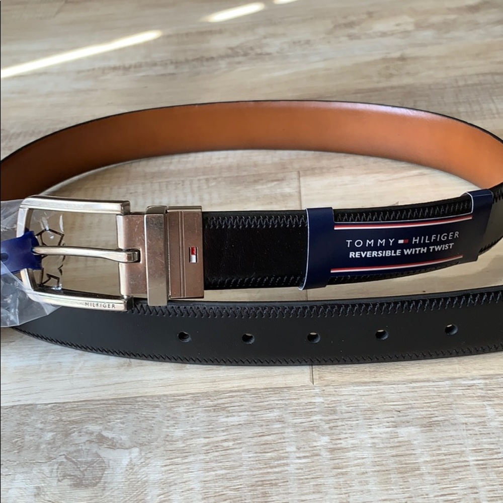 Tommy Hilfiger Reversible Black/Brown Leather Belt